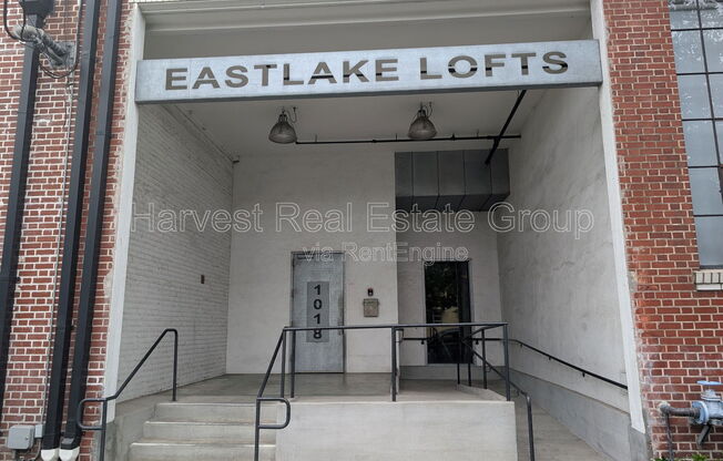 1018 4 AVE