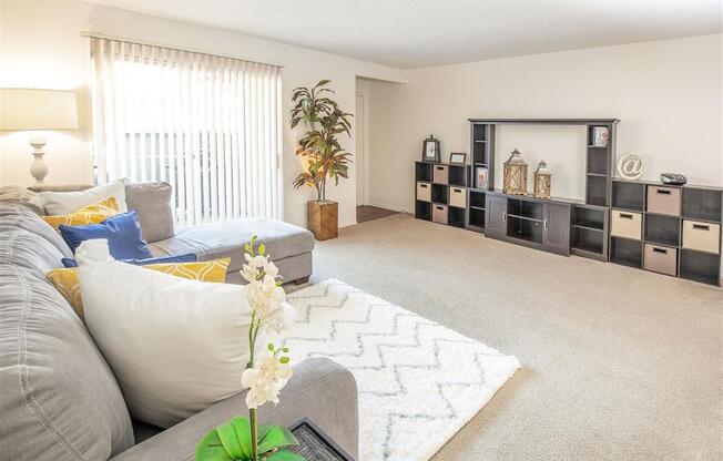 Warm And Inviting Living Room at Courtyard at Central Park Apartments, Fresno, 93722