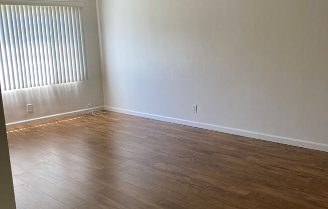 601 W. Foothill Blvd