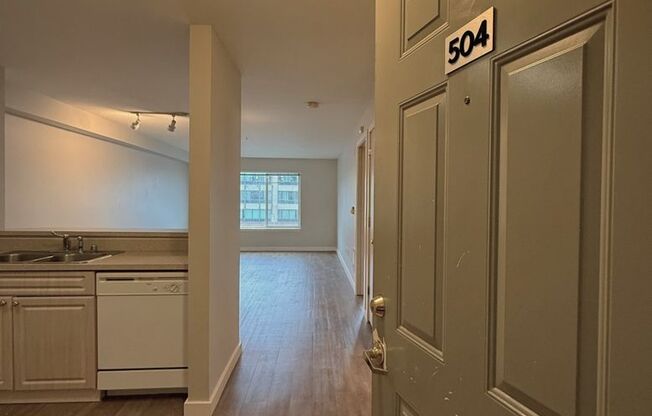 Portico on Terrace Apartments