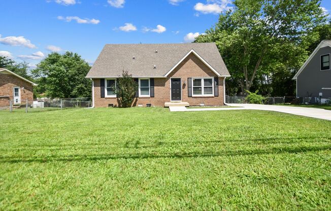 Pet Friendly Four Bedroom!