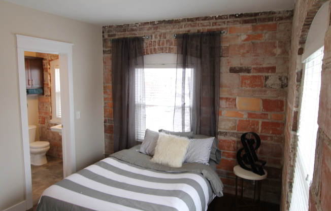 2 beds, 1 bath, 1,150 sqft, $1,470, Unit 6