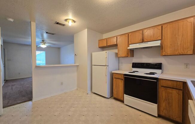 RENT SPECIAL - AVAILABLE NOW!