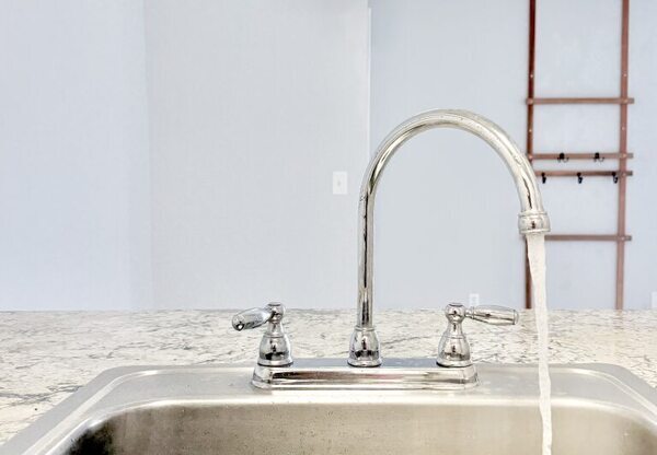 1799 N HIGHLAND AVENUE