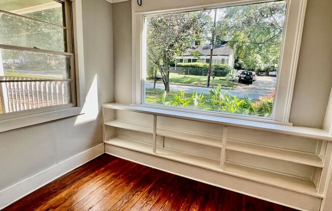 495 RUTH l 3 BED, 2 BATH