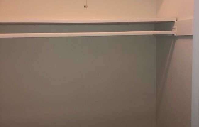 2 beds, 2 baths, 1,075 sqft, $1,300, Unit 22