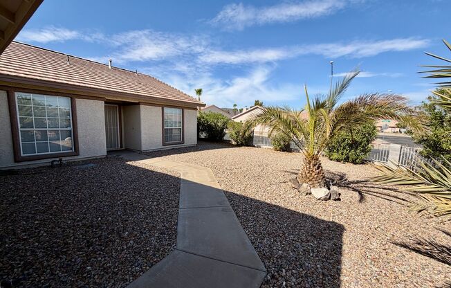 Super cute 3 bedroom near Basic High