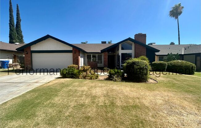 Stunning 3 Bed/2 Bath Split Wing Home w/ RBP & Security Deposit Alternative Option