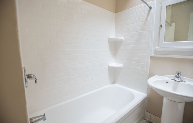 1603 N Van Buren Apartments
