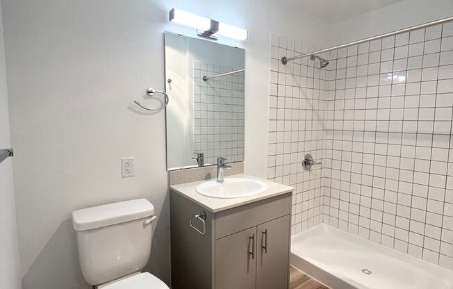 Studio, 1 bath, 480 sqft, $1,395, Unit 118