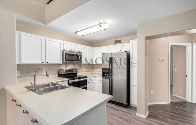 3 beds, 2 baths, 1,384 sqft, $1,750, Unit 1127