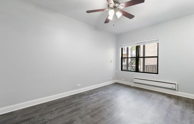 Studio, 1 bath, 305 sqft, $1,475, Unit 218