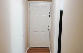 806 COLLEGE LN #K