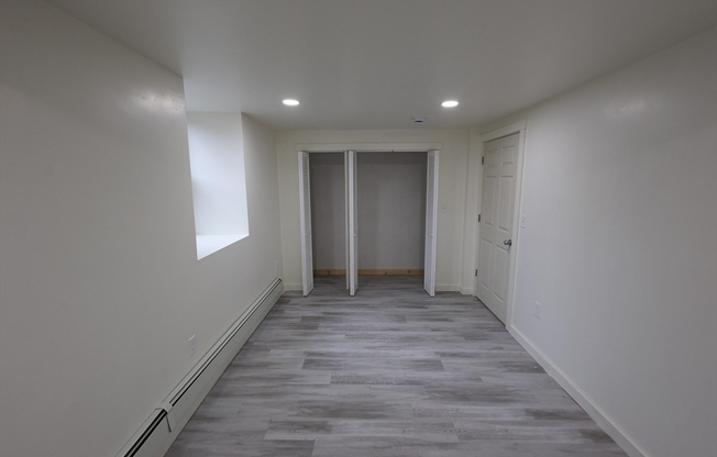 1 bed, 1 bath, 600 sqft, $2,000, Unit B