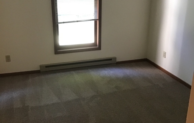 2 beds, 1 bath, 965 sqft, $1,650, Unit 7726RC