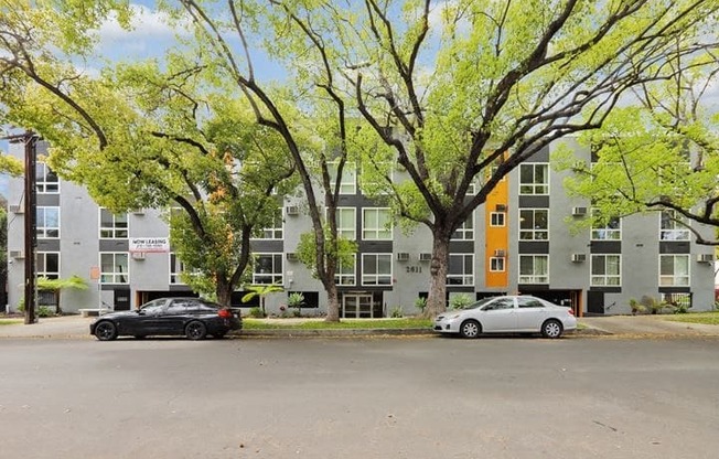 2611 S. Portland Street  Los Angeles, CA 90007