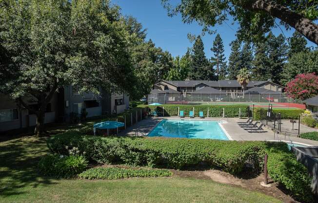 Delta Pointe swimming pool exterior