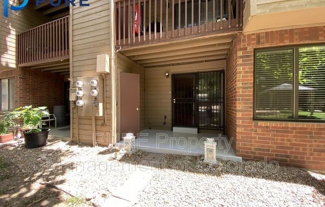 2 beds, 1 bath, $1,800