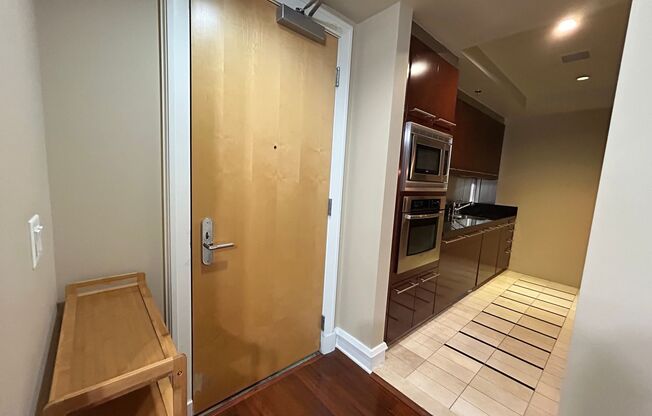 2-Bed 2-Bath Las Vegas Strip High-rise Condo!