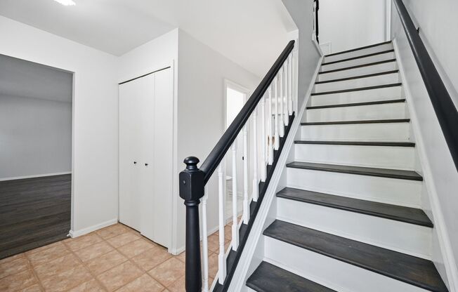 4/2.5 Colonial