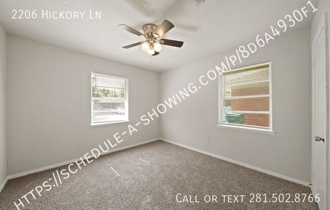 2206 HICKORY LN