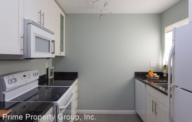 260 Perkins St. #3E