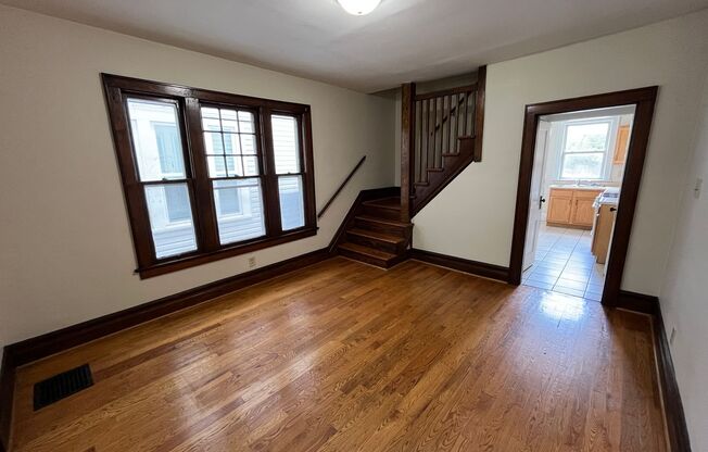 431 Tompkins