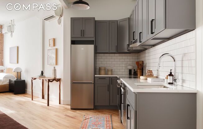 Studio, $4,750, Unit 2R