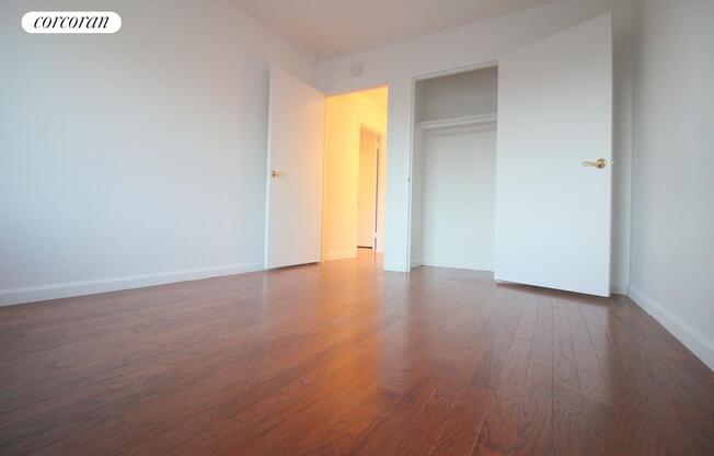 2 beds, 2 baths, $7,800, Unit 9D