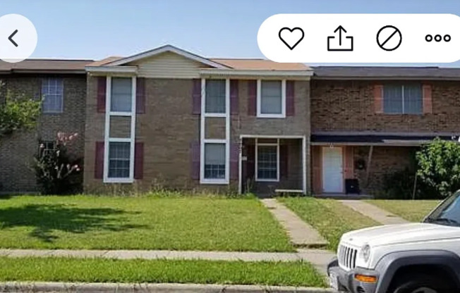 2207 MONTCLAIR DR