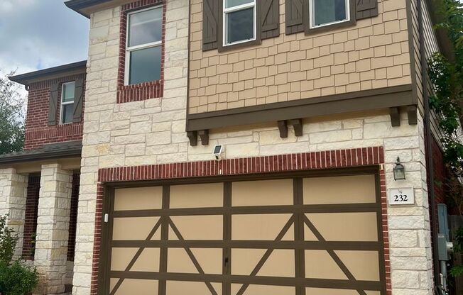 Large 5 Bedroom Home on Corner Lot