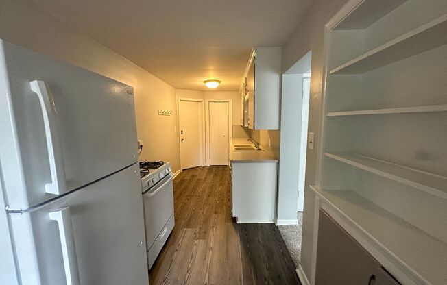 1 bed, 1 bath, 450 sqft, $850