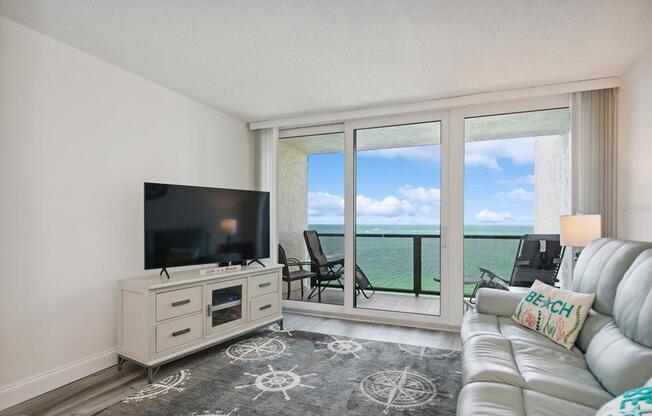 450 S GULFVIEW BLVD