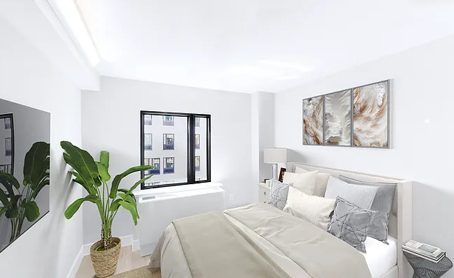 3 beds, 3 baths, $4,700, Unit 605
