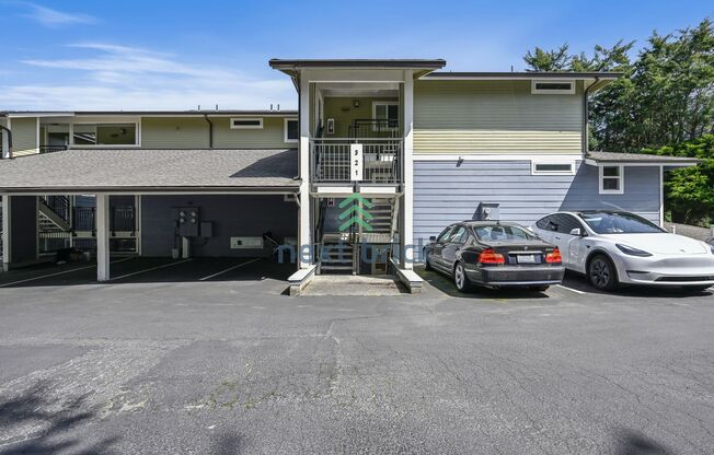 3 BEDS & 2 BATH CONDO FOR RENT