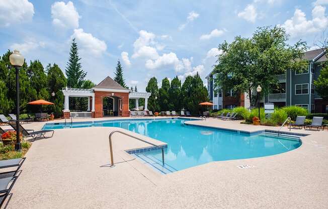 LUXURY APARTMENTS IN CONCORD