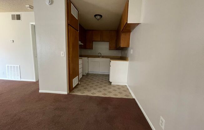 1 bed, 1 bath, 576 sqft, $1,200, Unit Unit 238