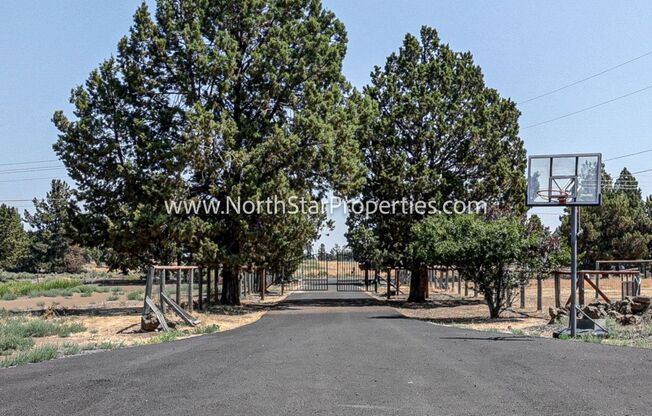 Beautiful Bend property with paddocks and land.