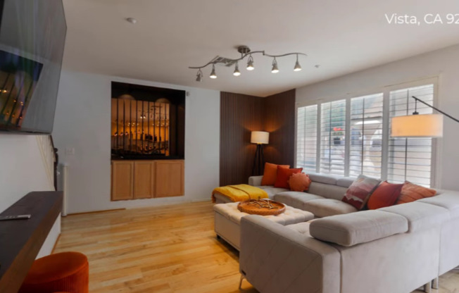 1630 MAGNOLIA CIR