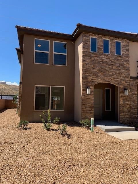 Beautiful townhome in Little Valley Area. Price Reduced!