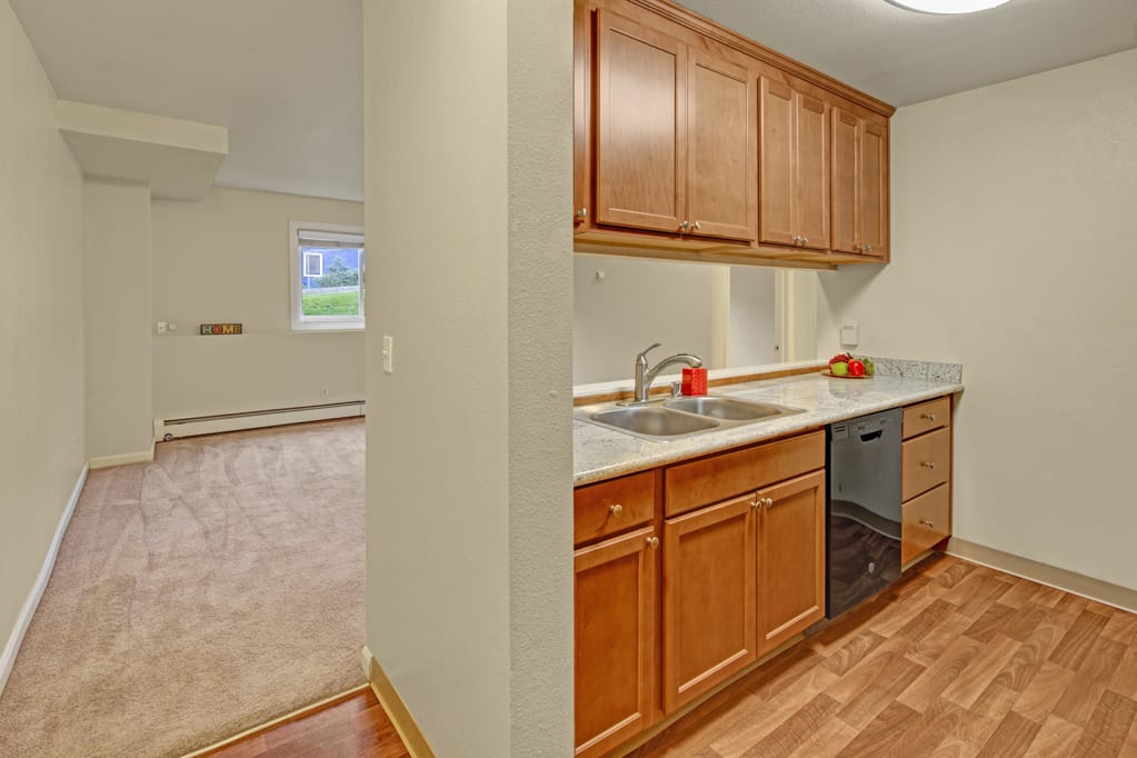 Welcome to Hillside Chalet Apartment Homes
