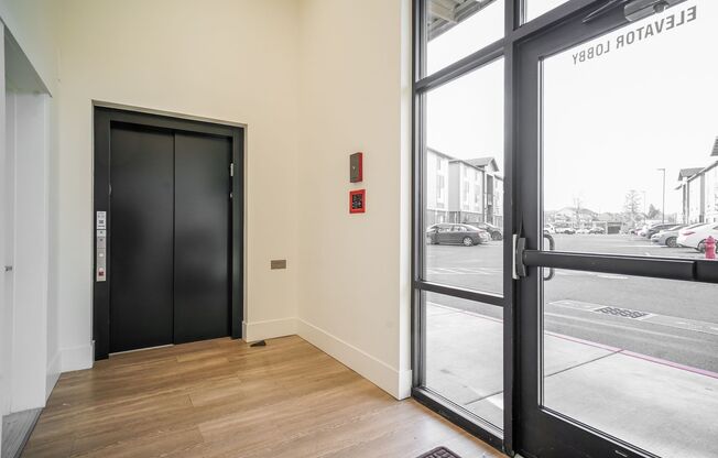 1 bed, 1 bath, 655 sqft, $1,395, Unit 313