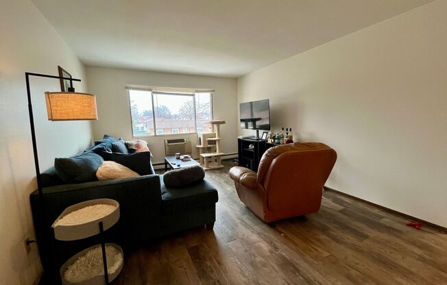 10610 W Oklahoma Ave