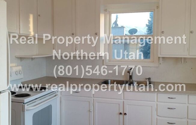 3 beds, 1 bath, $1,230