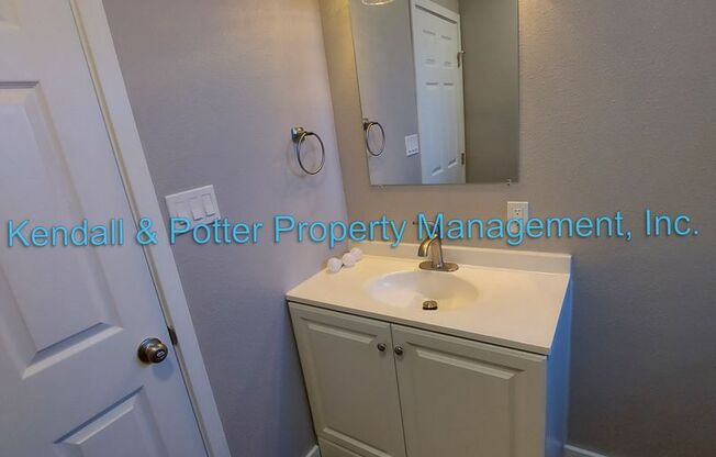 2 beds, 1 bath, 1,000 sqft, $3,500, Unit A