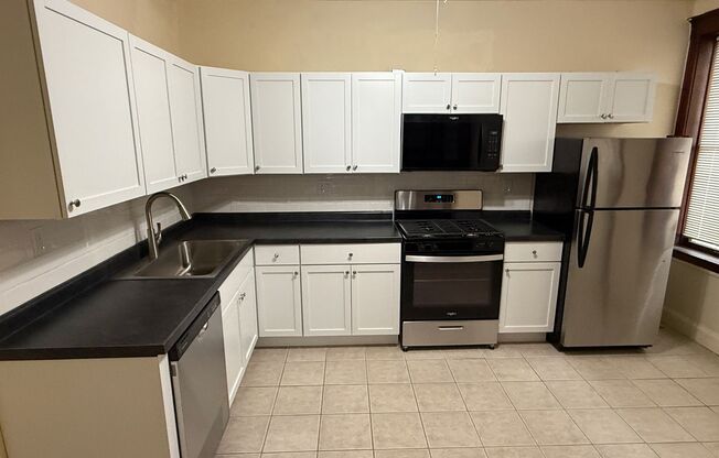 3 Bedroom Pet Friendly in Bridgeport