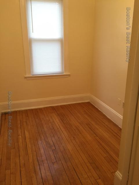 1359 Commonwealth Ave