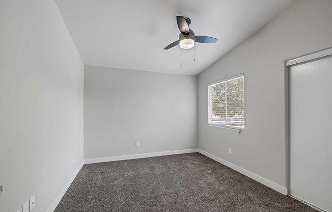 2 beds, 2 baths, 1,052 sqft, $1,605