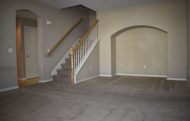 2103 FRY CIR