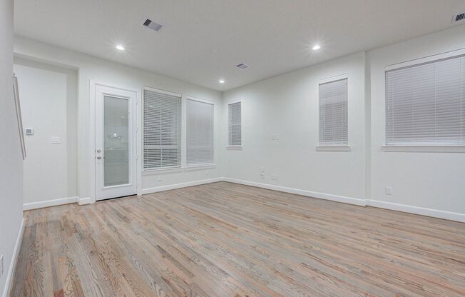 Magnificent Townhome!